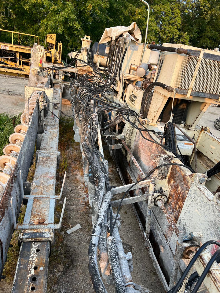 Power Pavers SF-2700 - Útburkológép: 5 kép. Power Pavers SF-2700 - Útburkológép: 5 kép.