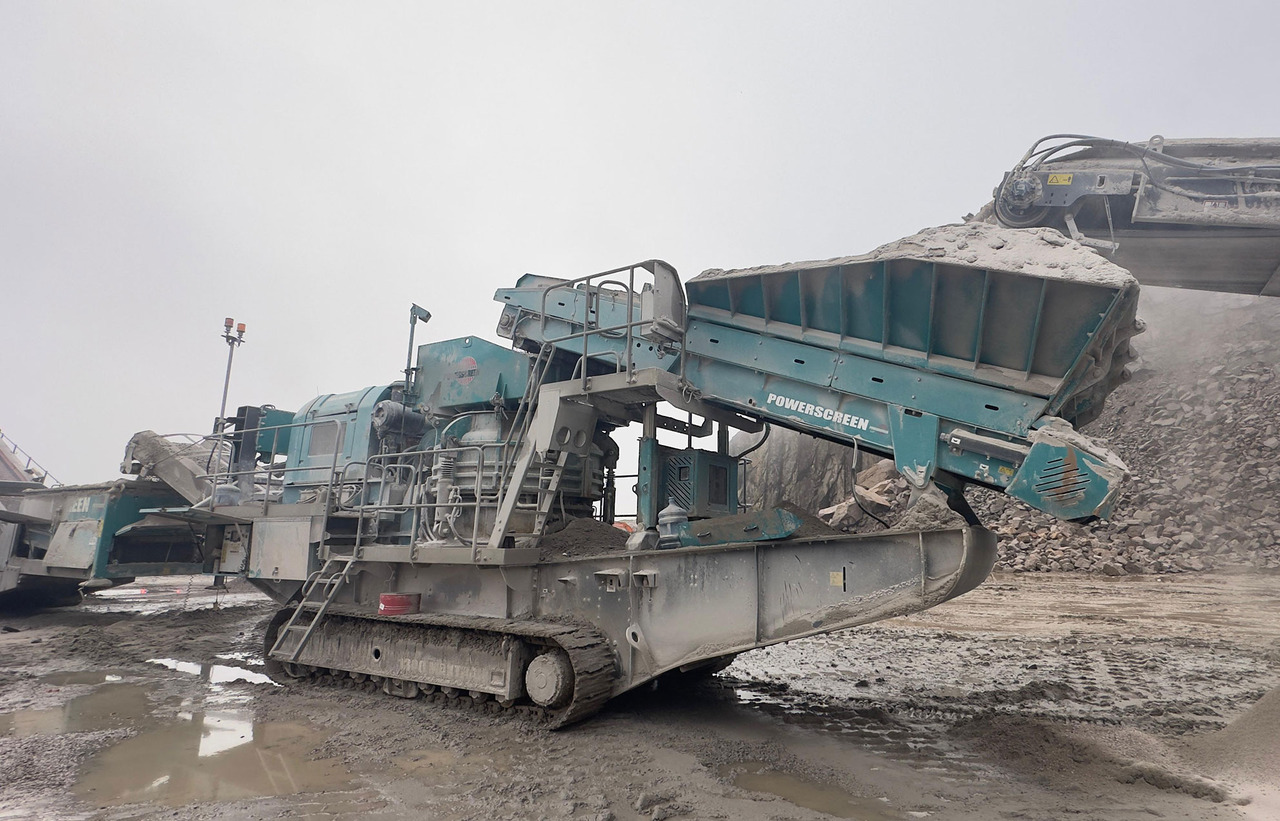 Powerscreen 1300 Maxtrak - Kúpos törő: 4 kép. Powerscreen 1300 Maxtrak - Kúpos törő: 4 kép.