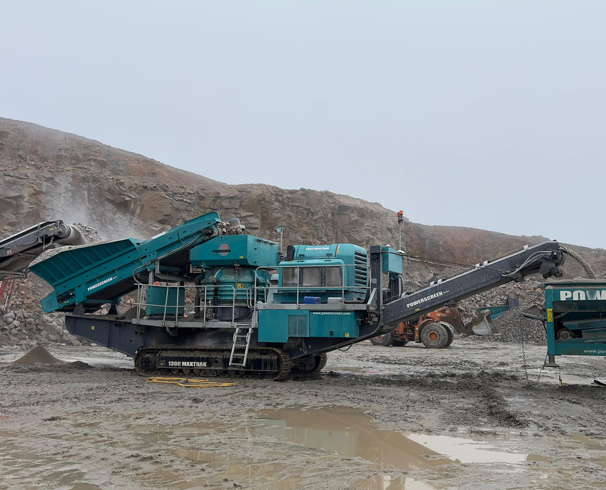 Powerscreen 1300 Maxtrak - Kúpos törő: 2 kép. Powerscreen 1300 Maxtrak - Kúpos törő: 2 kép.
