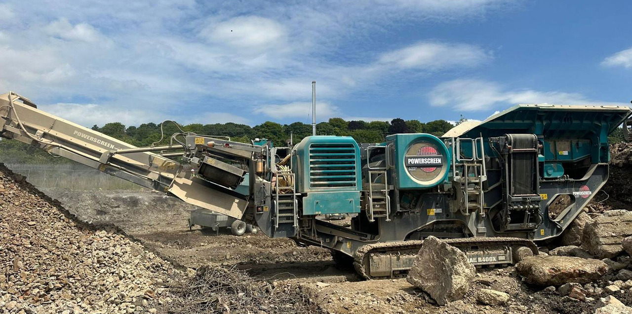 Powerscreen Premiertrak R400X - Pofás törő: 4 kép. Powerscreen Premiertrak R400X - Pofás törő: 4 kép.