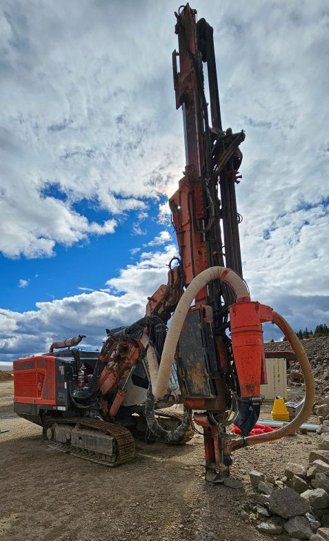 Sandvik DP1500i - Fúrógép: 5 kép. Sandvik DP1500i - Fúrógép: 5 kép.