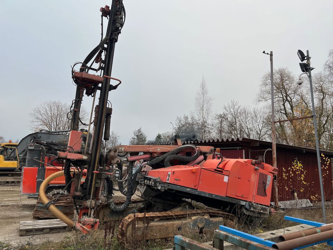 Sandvik DX780R - Fúrógép: 2 kép. Sandvik DX780R - Fúrógép: 2 kép.