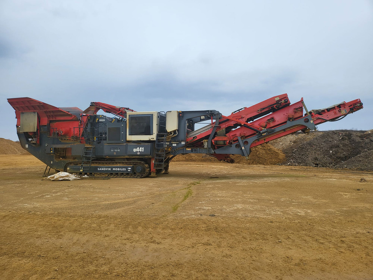Sandvik QI441 HSSD - Röpítő törő: 4 kép. Sandvik QI441 HSSD - Röpítő törő: 4 kép.