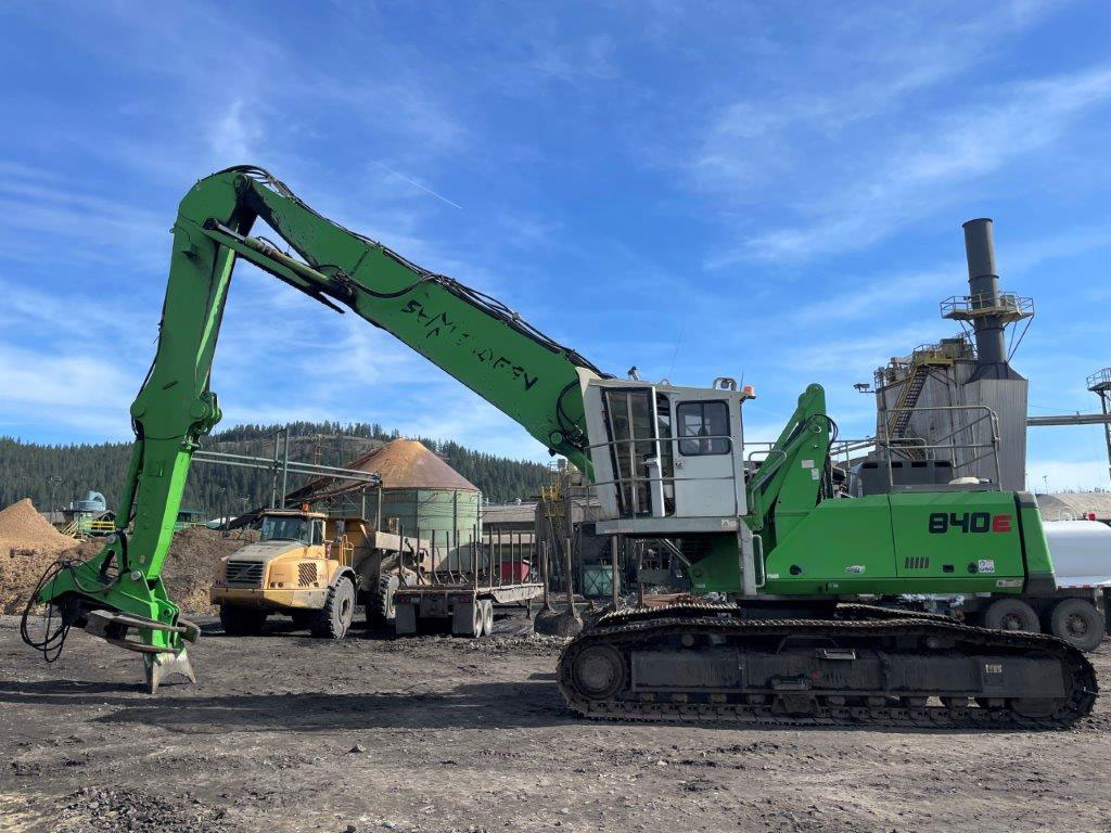 Sennebogen 840 R-HD - Hulladék kotró: 2 kép. Sennebogen 840 R-HD - Hulladék kotró: 2 kép.