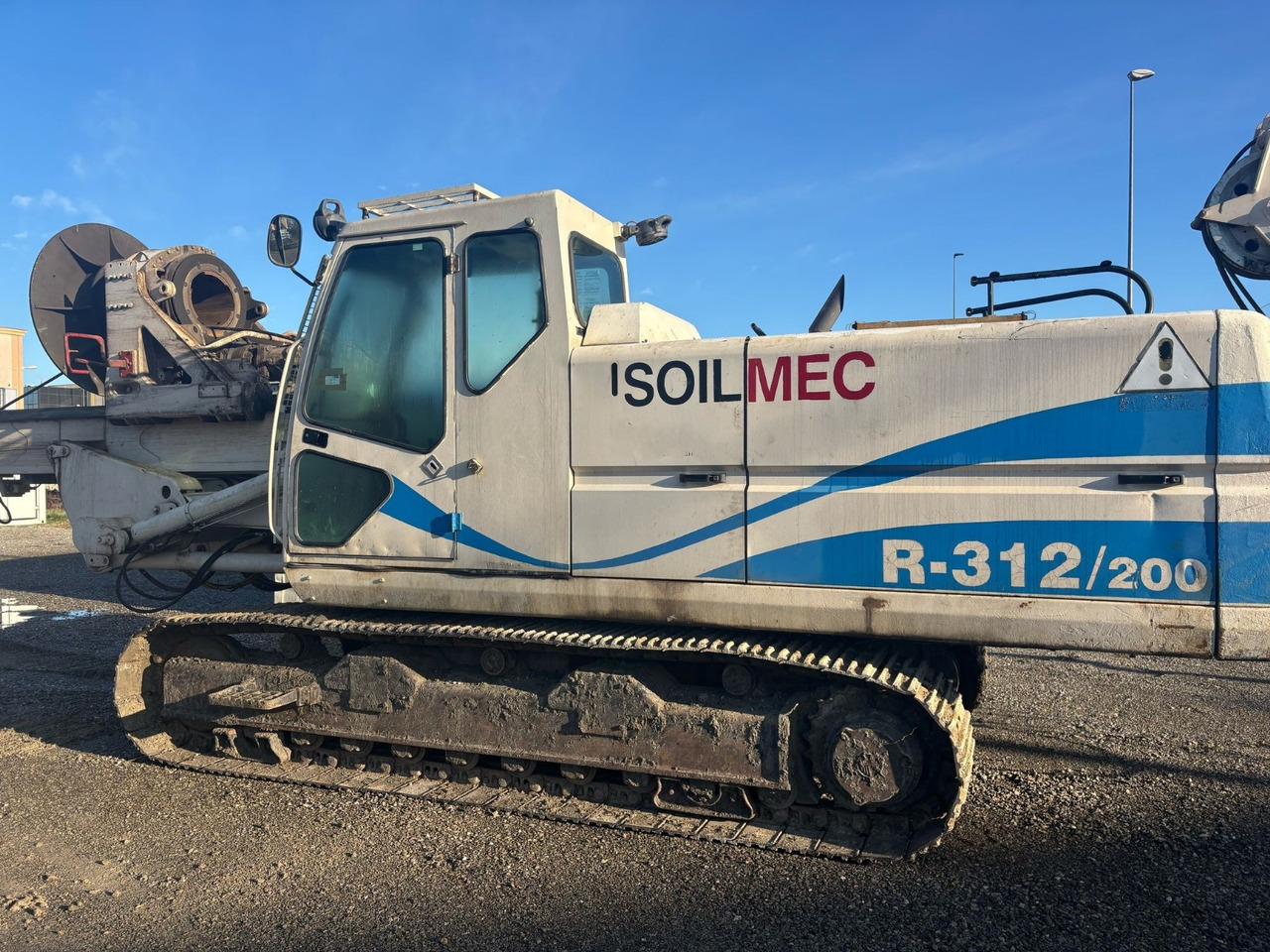 Soilmec R312/200 - Cölöpverő: 1 kép. Soilmec R312/200 - Cölöpverő: 1 kép.