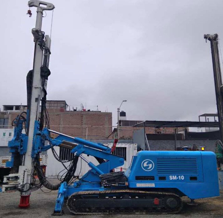 Soilmec SM-10 - Cölöpverő: 1 kép. Soilmec SM-10 - Cölöpverő: 1 kép.