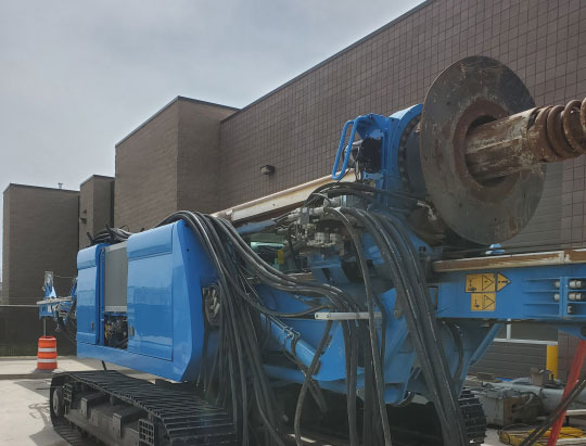 Soilmec SR-45 - Cölöpverő: 5 kép. Soilmec SR-45 - Cölöpverő: 5 kép.