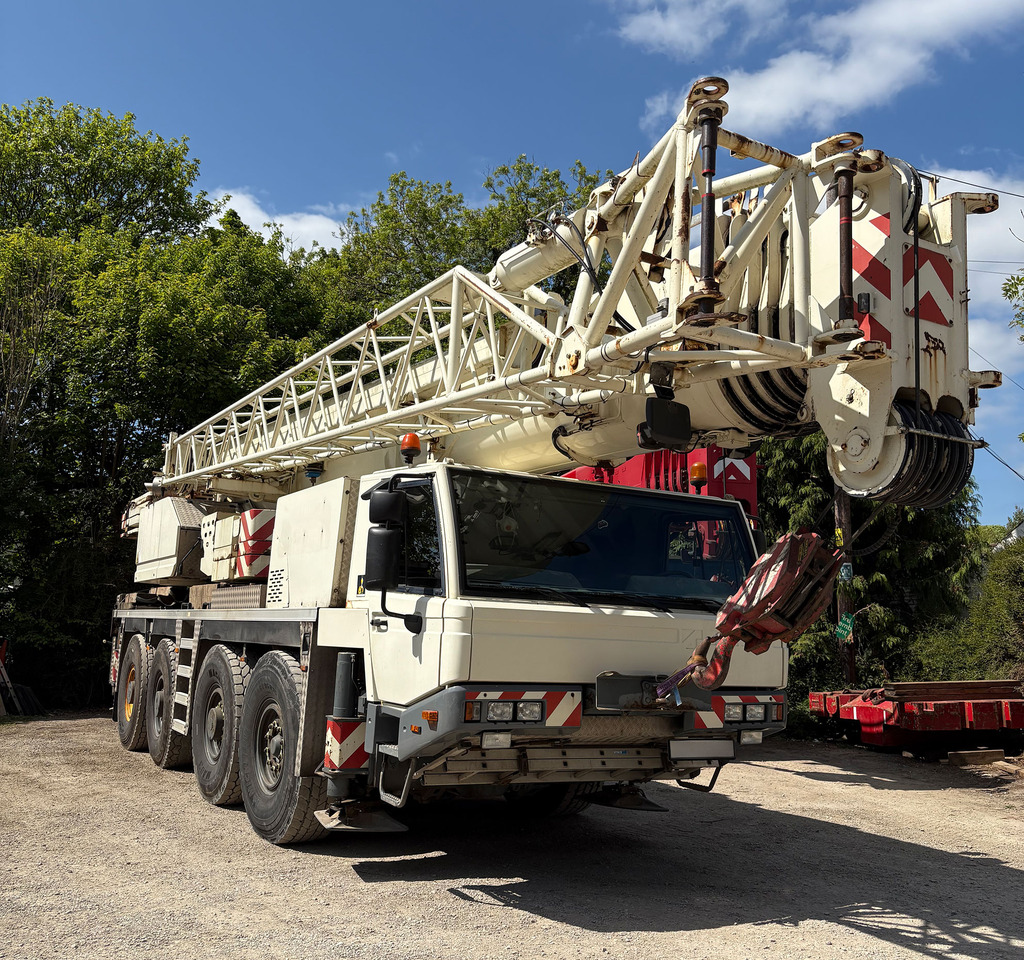 Tadano Faun ATF 90G-4 - Autódaru: 3 kép. Tadano Faun ATF 90G-4 - Autódaru: 3 kép.