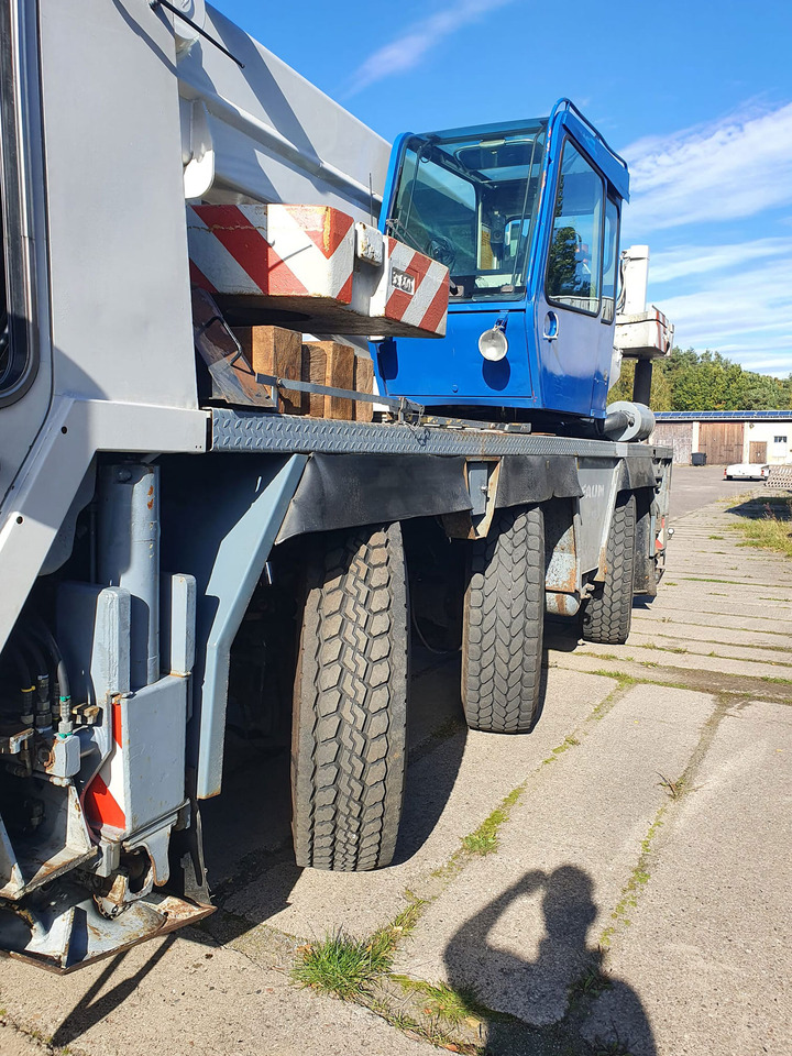 Tadano Faun RTF 40-3 - Autódaru: 5 kép. Tadano Faun RTF 40-3 - Autódaru: 5 kép.