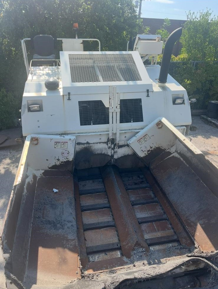 Terex CR452 - Útburkológép: 4 kép. Terex CR452 - Útburkológép: 4 kép.