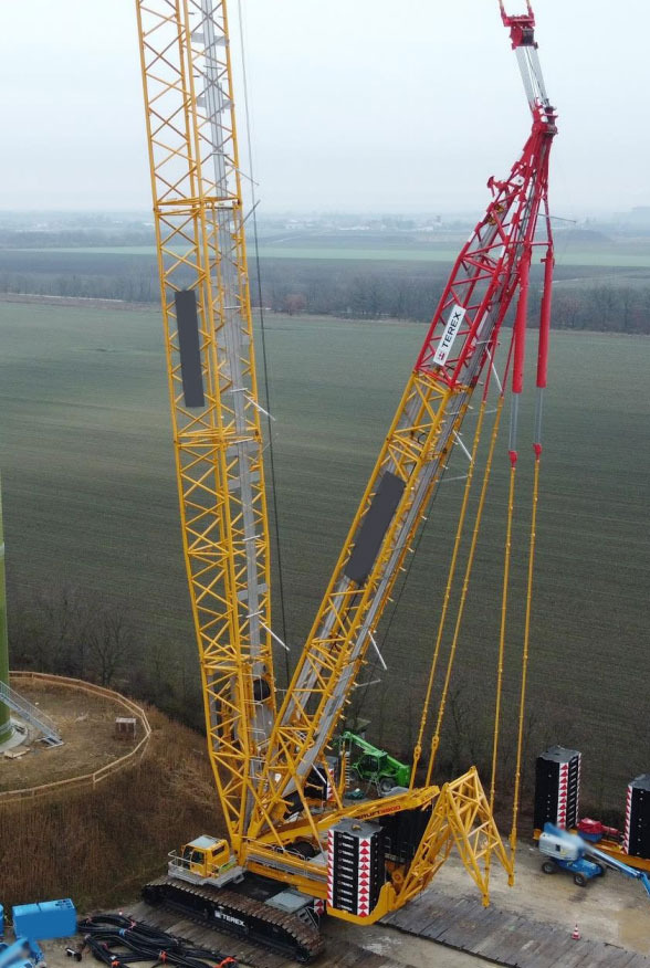 Terex Demag CC 3800-1 - Lánctalpas daru: 4 kép. Terex Demag CC 3800-1 - Lánctalpas daru: 4 kép.