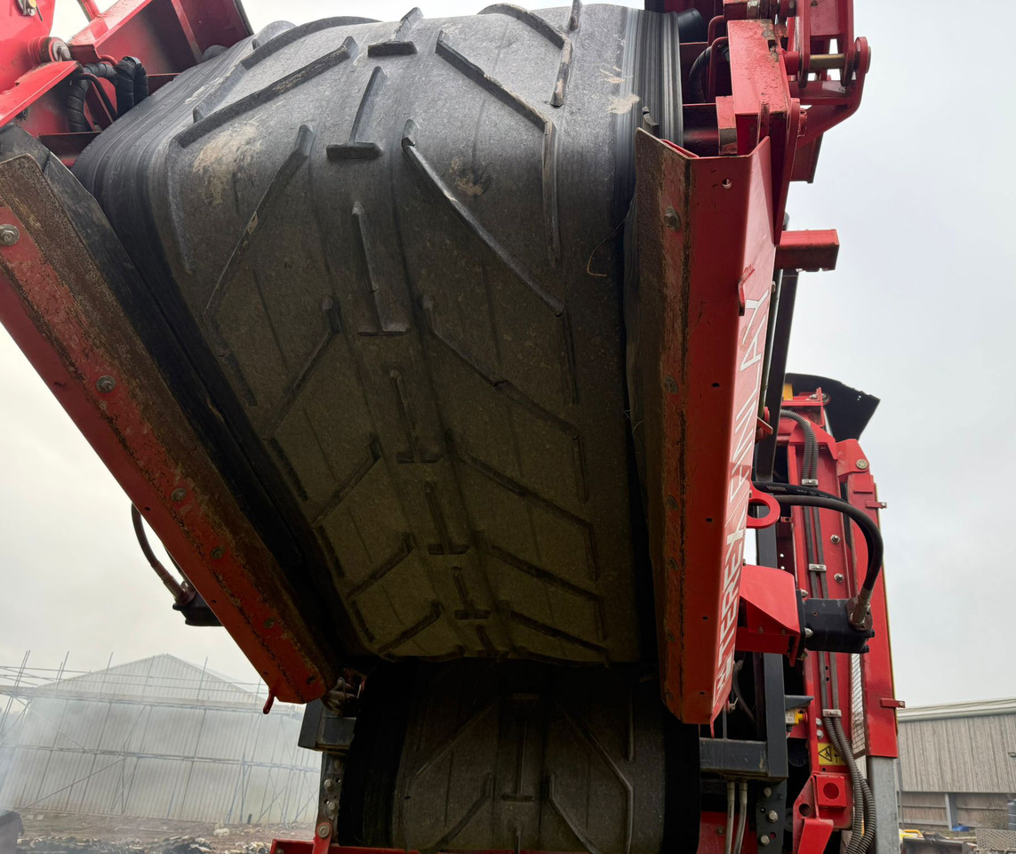 Terex Finlay 873 - Osztályozó berendezés: 5 kép. Terex Finlay 873 - Osztályozó berendezés: 5 kép.