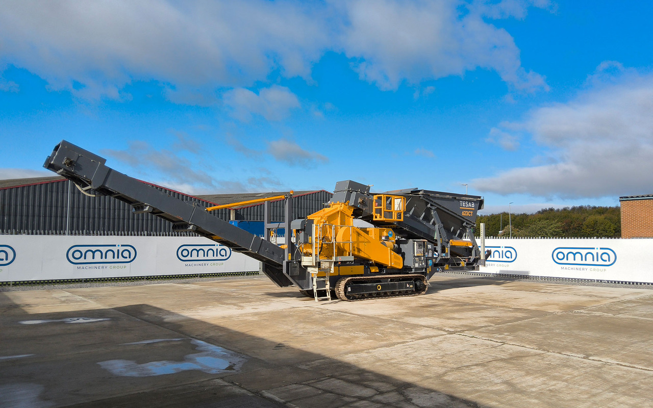 Tesab 623 - Röpítő törő: 1 kép. Tesab 623 - Röpítő törő: 1 kép.