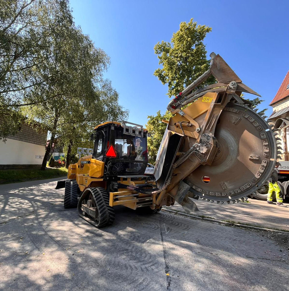 Vermeer RTX1250i2 - Árokásó: 5 kép. Vermeer RTX1250i2 - Árokásó: 5 kép.