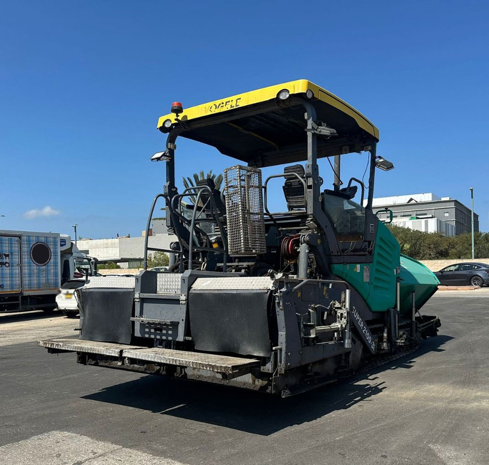 Vogele 2100-3i - Útburkológép: 4 kép. Vogele 2100-3i - Útburkológép: 4 kép.