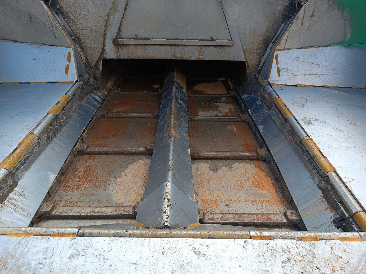 Vogele Super 1800-3i - Útburkológép: 5 kép. Vogele Super 1800-3i - Útburkológép: 5 kép.