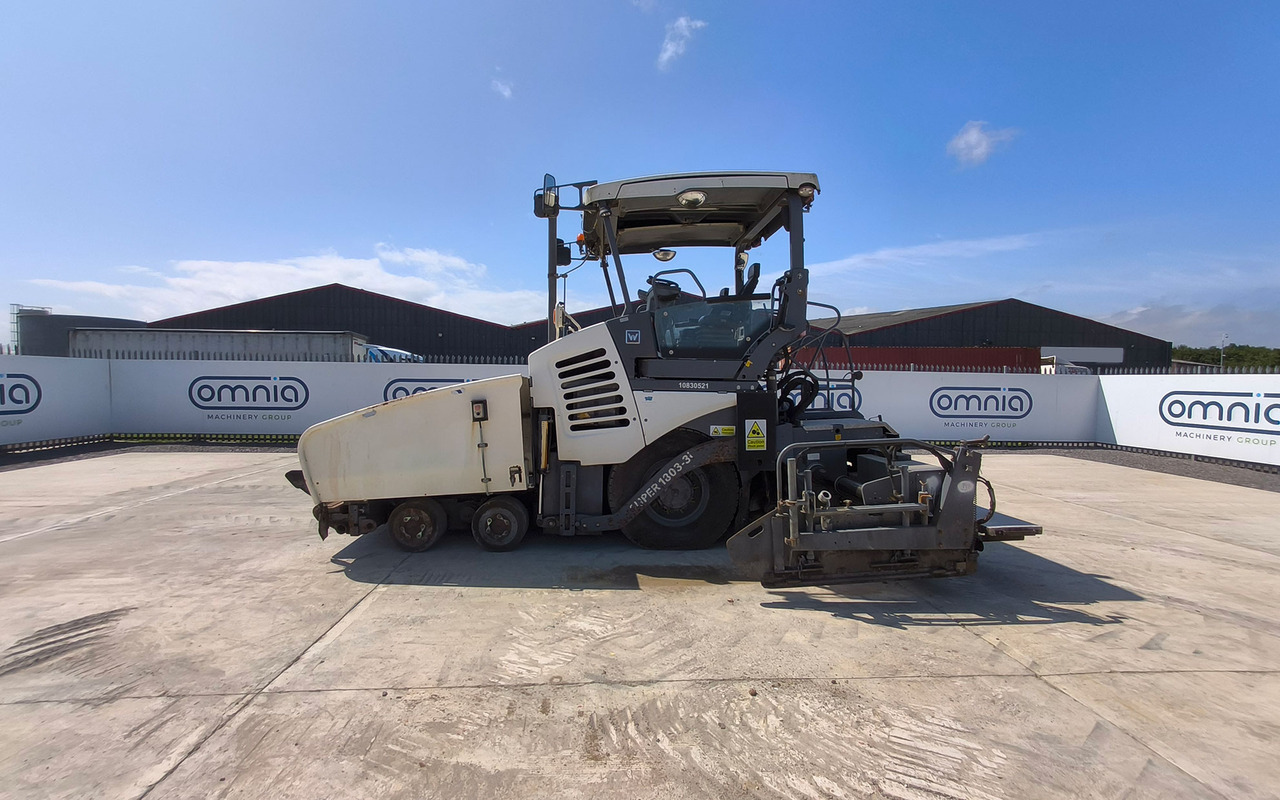 Vogele Super 1803-3i - Útburkológép: 5 kép. Vogele Super 1803-3i - Útburkológép: 5 kép.