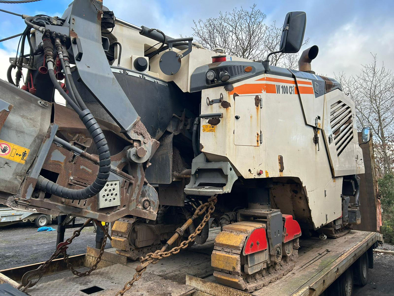 Wirtgen W 100 CFI - Aszfaltmaró: 3 kép. Wirtgen W 100 CFI - Aszfaltmaró: 3 kép.
