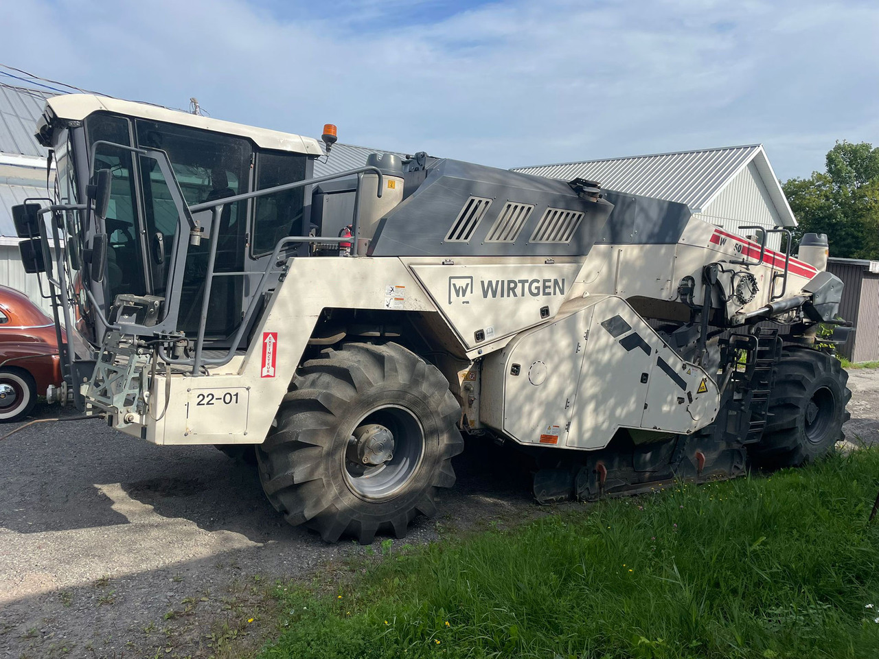 Wirtgen WR 250 - Talajstabilizáló: 2 kép. Wirtgen WR 250 - Talajstabilizáló: 2 kép.