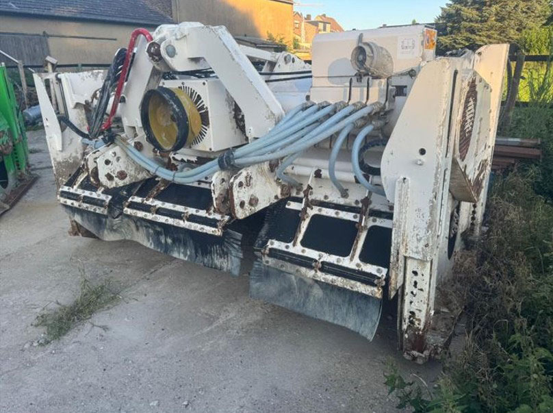 Wirtgen WS 250 - Talajstabilizáló: 3 kép. Wirtgen WS 250 - Talajstabilizáló: 3 kép.