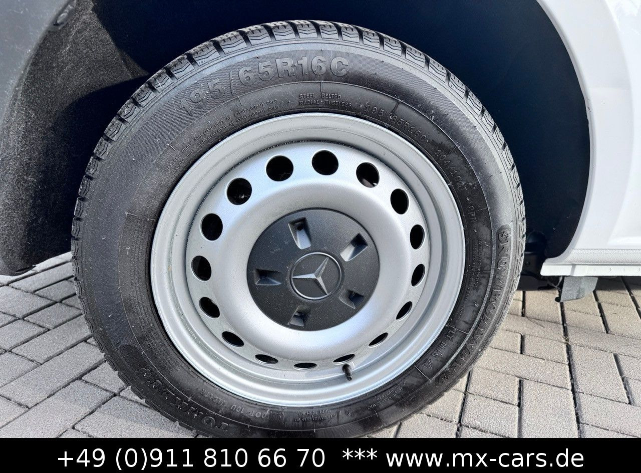 Kisbusz Mercedes-Benz Vito 110 CDi Tourer extralang 9 Sitze Bus Klima: 20 kép.