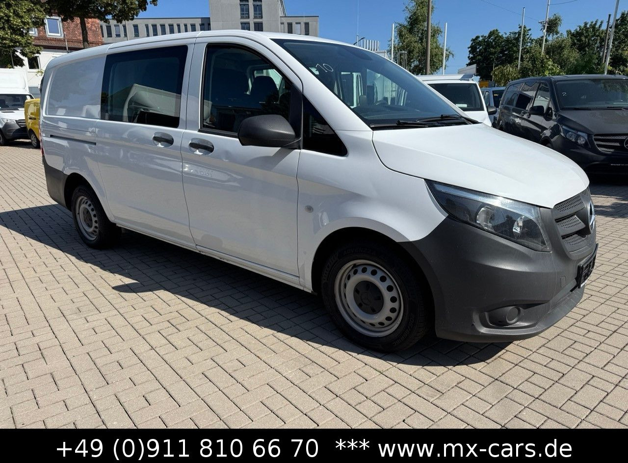 Mercedes-Benz Vito 110 CDi lang Doka Mixto 6 Sitze Klima - Kisbusz: 3 kép. Mercedes-Benz Vito 110 CDi lang Doka Mixto 6 Sitze Klima - Kisbusz: 3 kép.