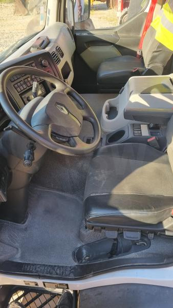 RENAULT C320 C320 - Billenőplatós teherautó: 5 kép. RENAULT C320 C320 - Billenőplatós teherautó: 5 kép.