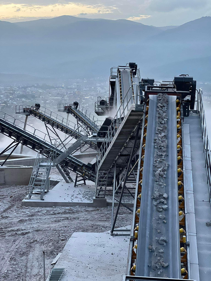 FABO CONVEYOR BELT - Futószalag: 1 kép. FABO CONVEYOR BELT - Futószalag: 1 kép.