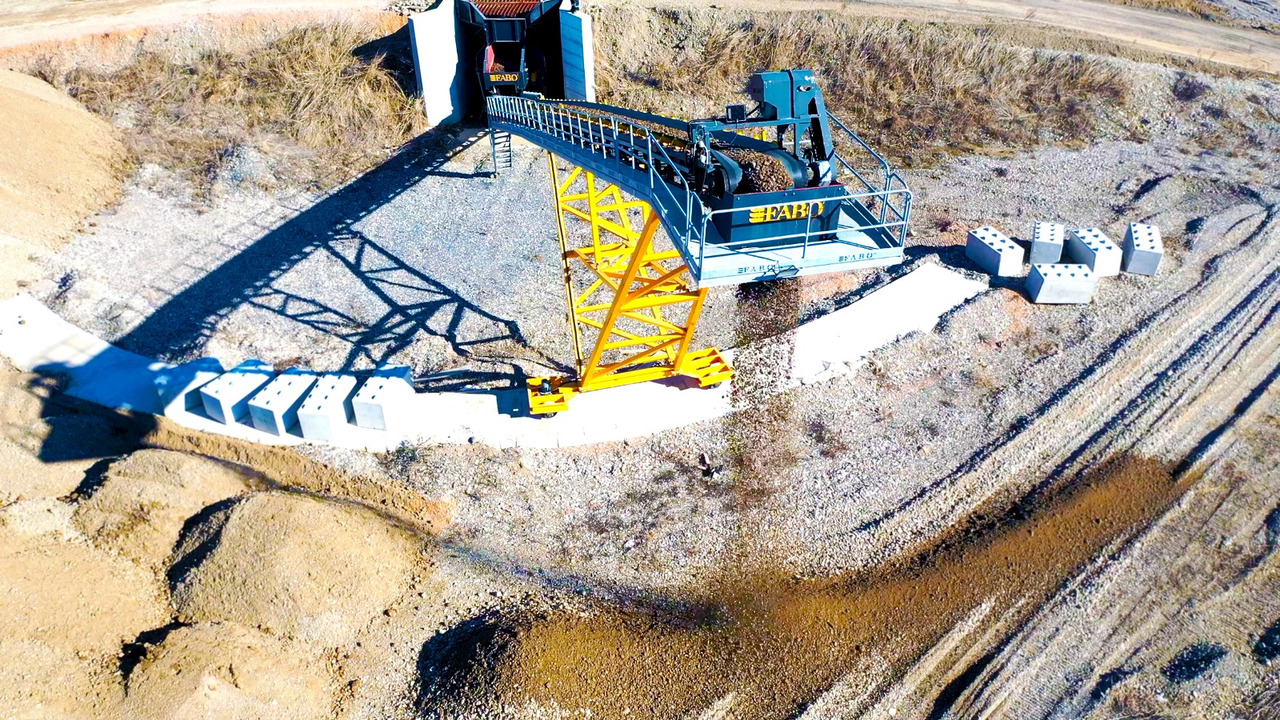 FABO Conveyor belt - Futószalag: 5 kép. FABO Conveyor belt - Futószalag: 5 kép.