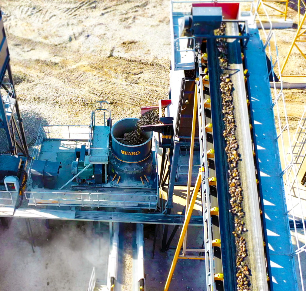 FABO Conveyor belt - Futószalag: 4 kép. FABO Conveyor belt - Futószalag: 4 kép.