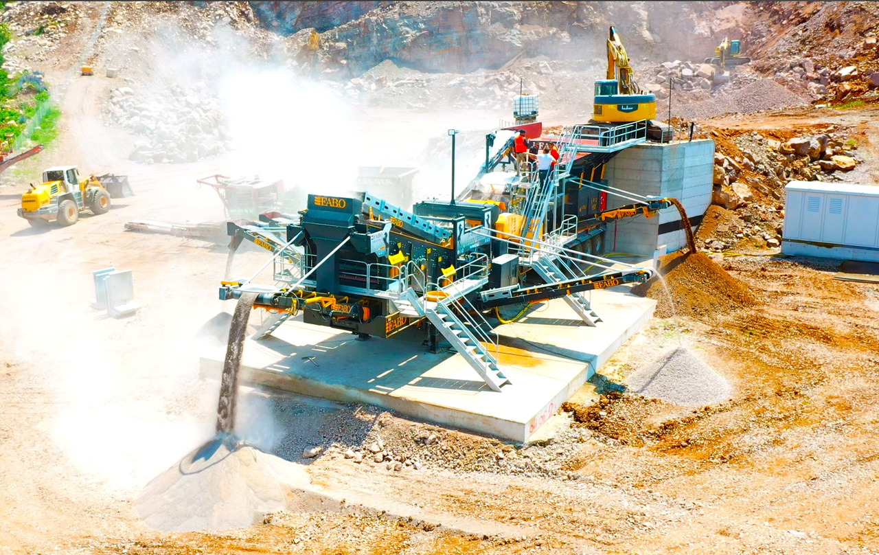 FABO Mobile crusher - Mobil törőgép: 4 kép. FABO Mobile crusher - Mobil törőgép: 4 kép.