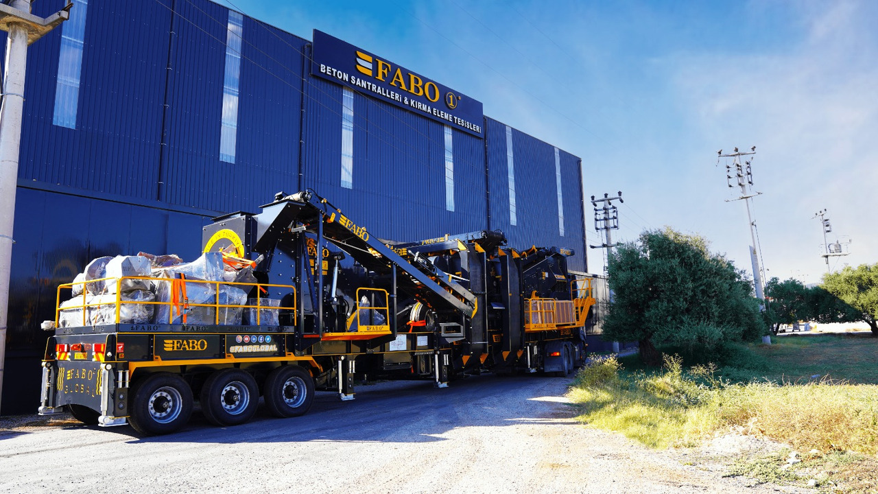 FABO Mobile crusher - Mobil törőgép: 1 kép. FABO Mobile crusher - Mobil törőgép: 1 kép.