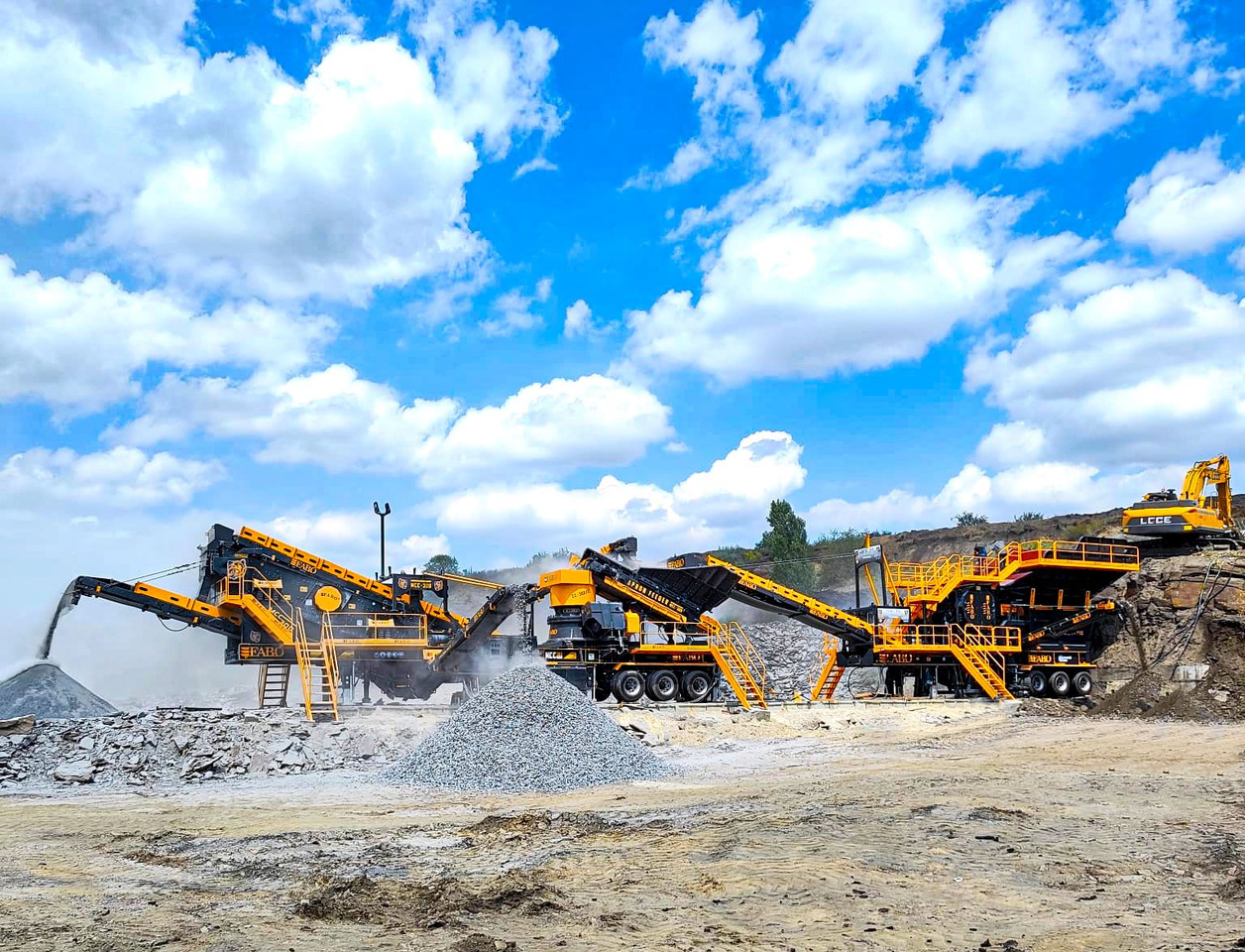 FABO Mobile crusher - Mobil törőgép: 3 kép. FABO Mobile crusher - Mobil törőgép: 3 kép.