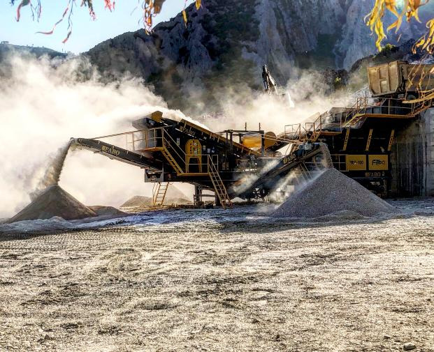 FABO Mobile crusher - Mobil törőgép: 5 kép. FABO Mobile crusher - Mobil törőgép: 5 kép.