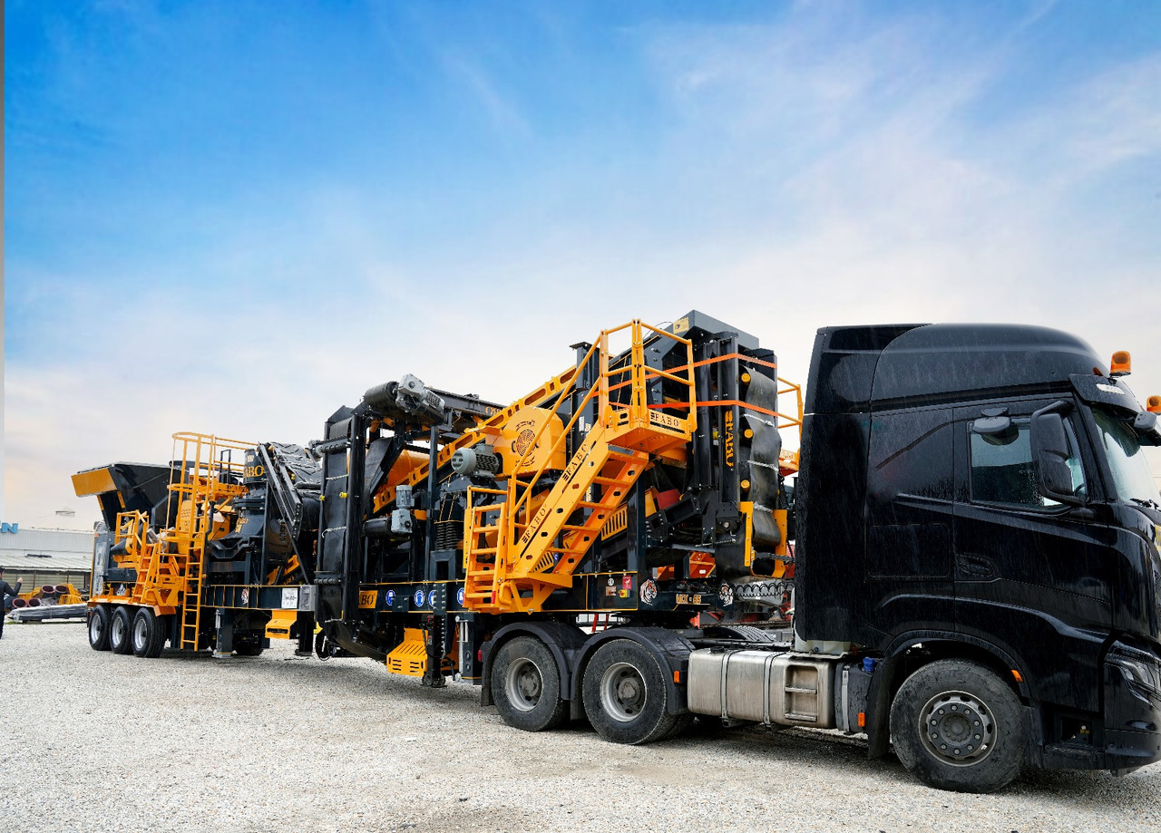 FABO Mobile crusher - Mobil törőgép: 4 kép. FABO Mobile crusher - Mobil törőgép: 4 kép.