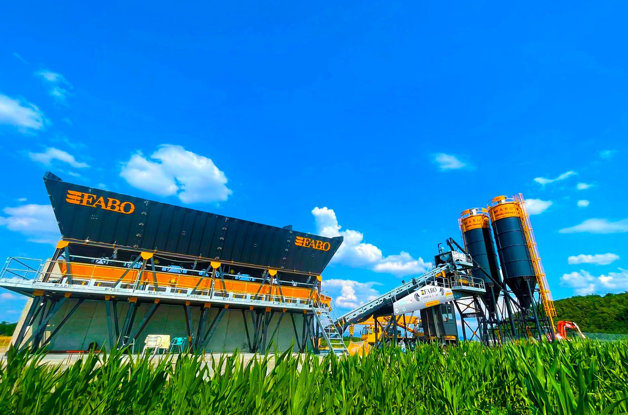 FABO compact concrete plant - Betonüzem: 4 kép. FABO compact concrete plant - Betonüzem: 4 kép.