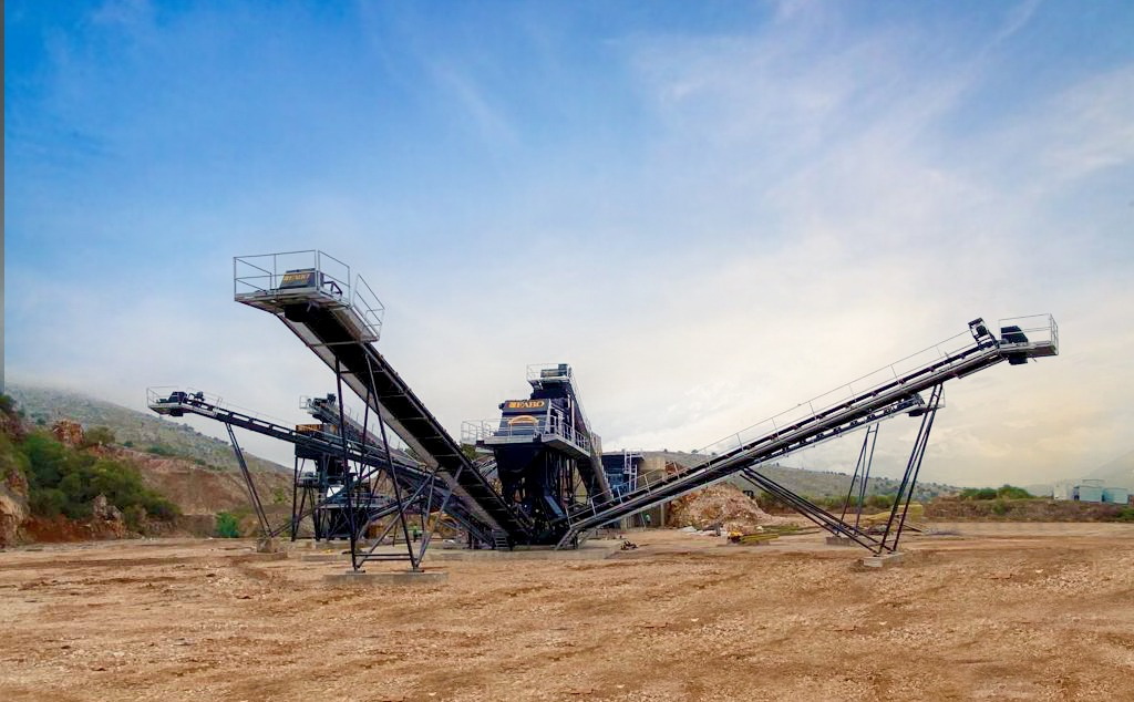 FABO crusher - stone crusher - crushers - Törőgép: 3 kép. FABO crusher - stone crusher - crushers - Törőgép: 3 kép.