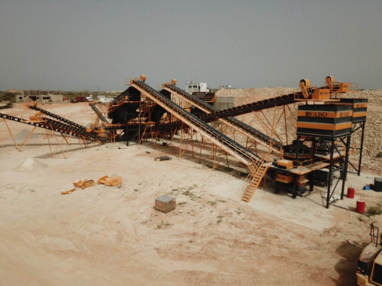 FABO crusher - stone crusher - crushers - Törőgép: 2 kép. FABO crusher - stone crusher - crushers - Törőgép: 2 kép.