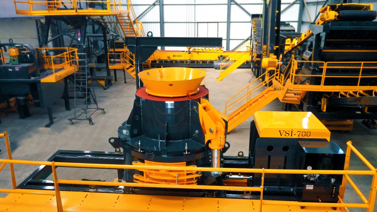 FABO impact crusher - Röpítő törő: 5 kép. FABO impact crusher - Röpítő törő: 5 kép.