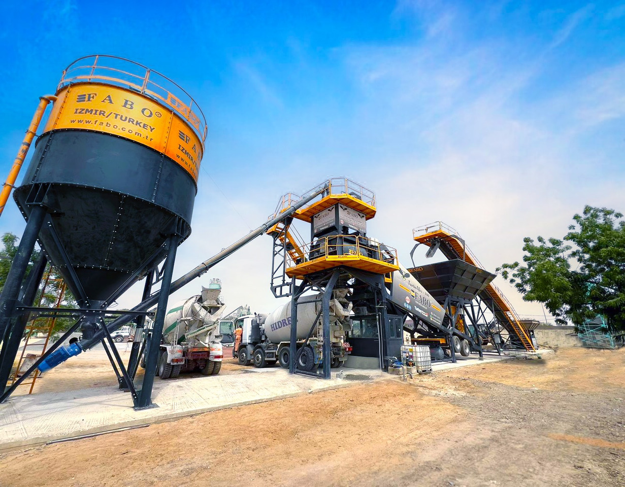 FABO mobile concrete batching plant - Betonüzem: 3 kép. FABO mobile concrete batching plant - Betonüzem: 3 kép.
