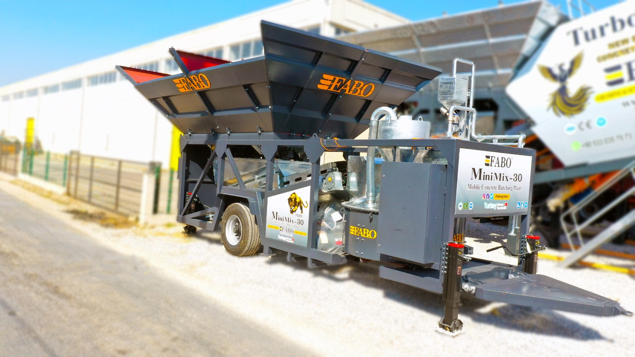 FABO mobile concrete batching plant - Betonüzem: 1 kép. FABO mobile concrete batching plant - Betonüzem: 1 kép.