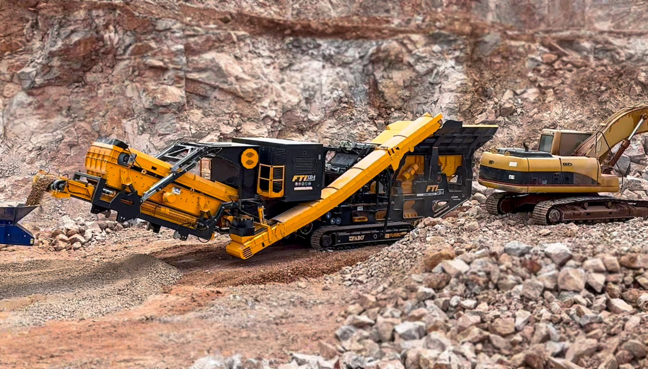 FABO mobile impact crusher - Röpítő törő: 2 kép. FABO mobile impact crusher - Röpítő törő: 2 kép.