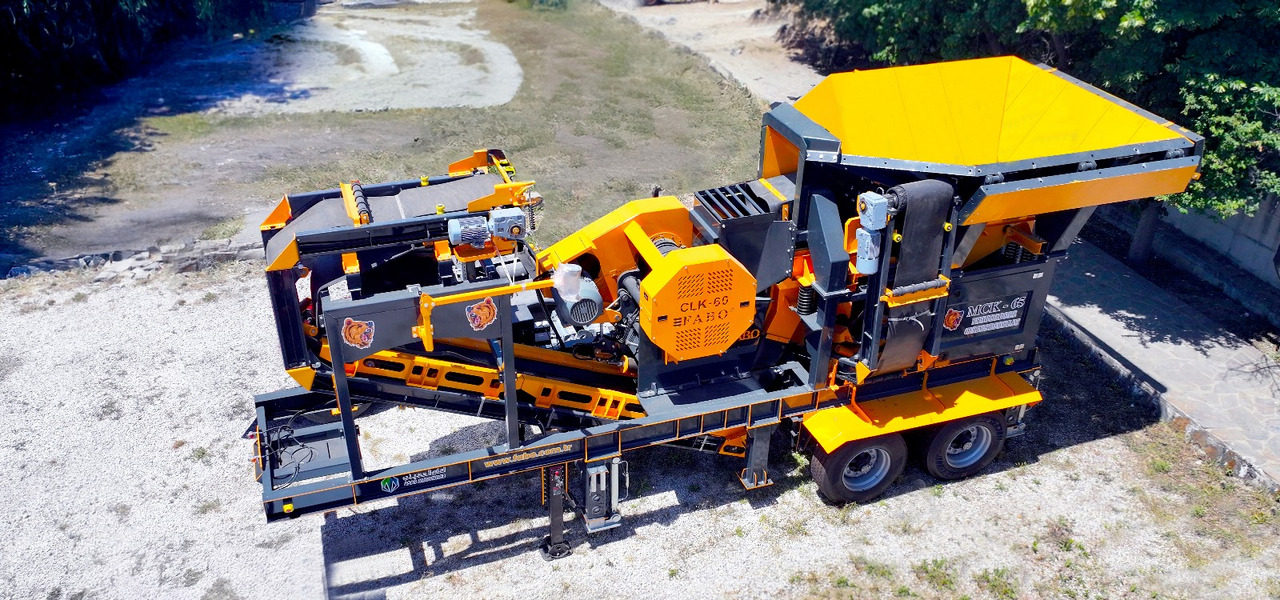 FABO mobile jaw crusher - Pofás törő: 1 kép. FABO mobile jaw crusher - Pofás törő: 1 kép.