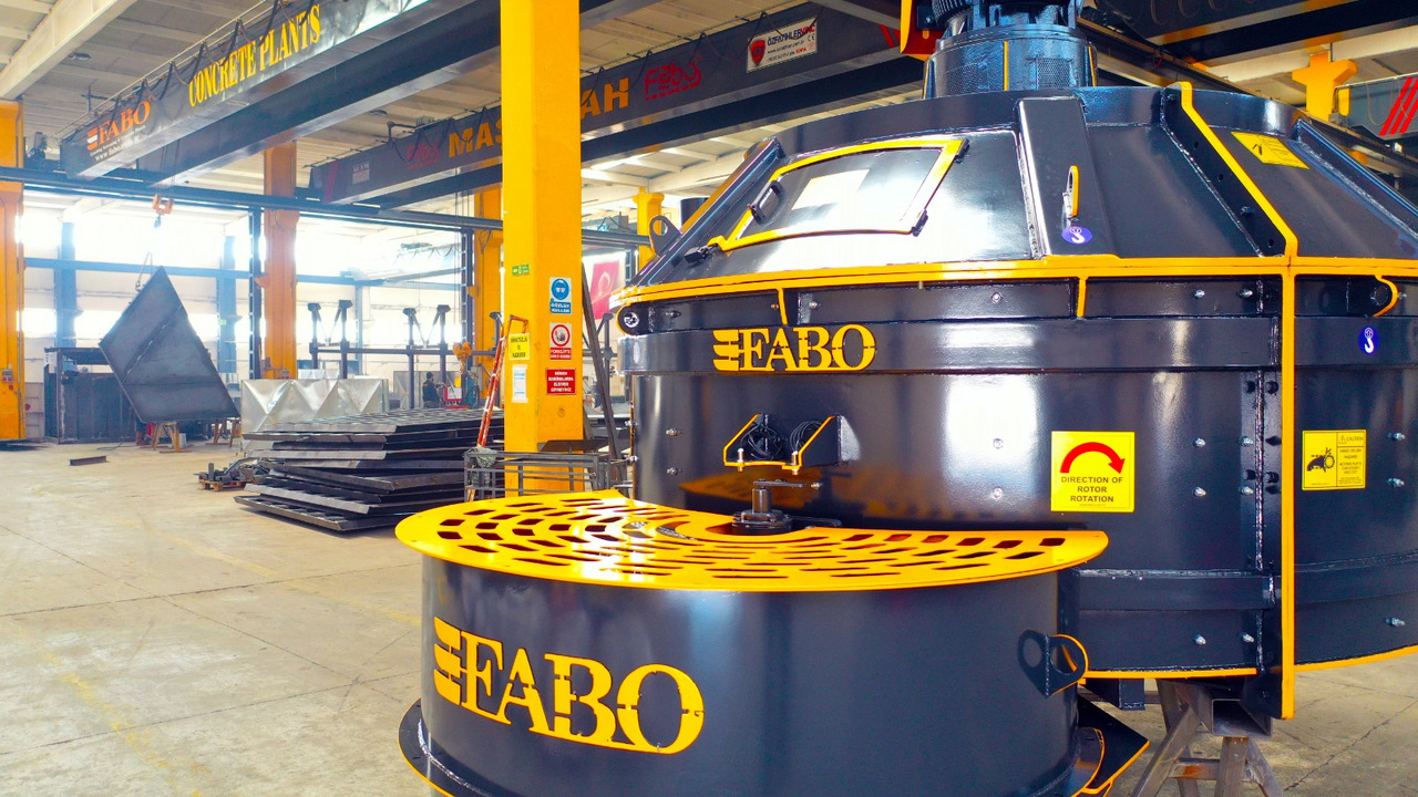 FABO twin shaft mixer - Betonkeverő: 1 kép. FABO twin shaft mixer - Betonkeverő: 1 kép.