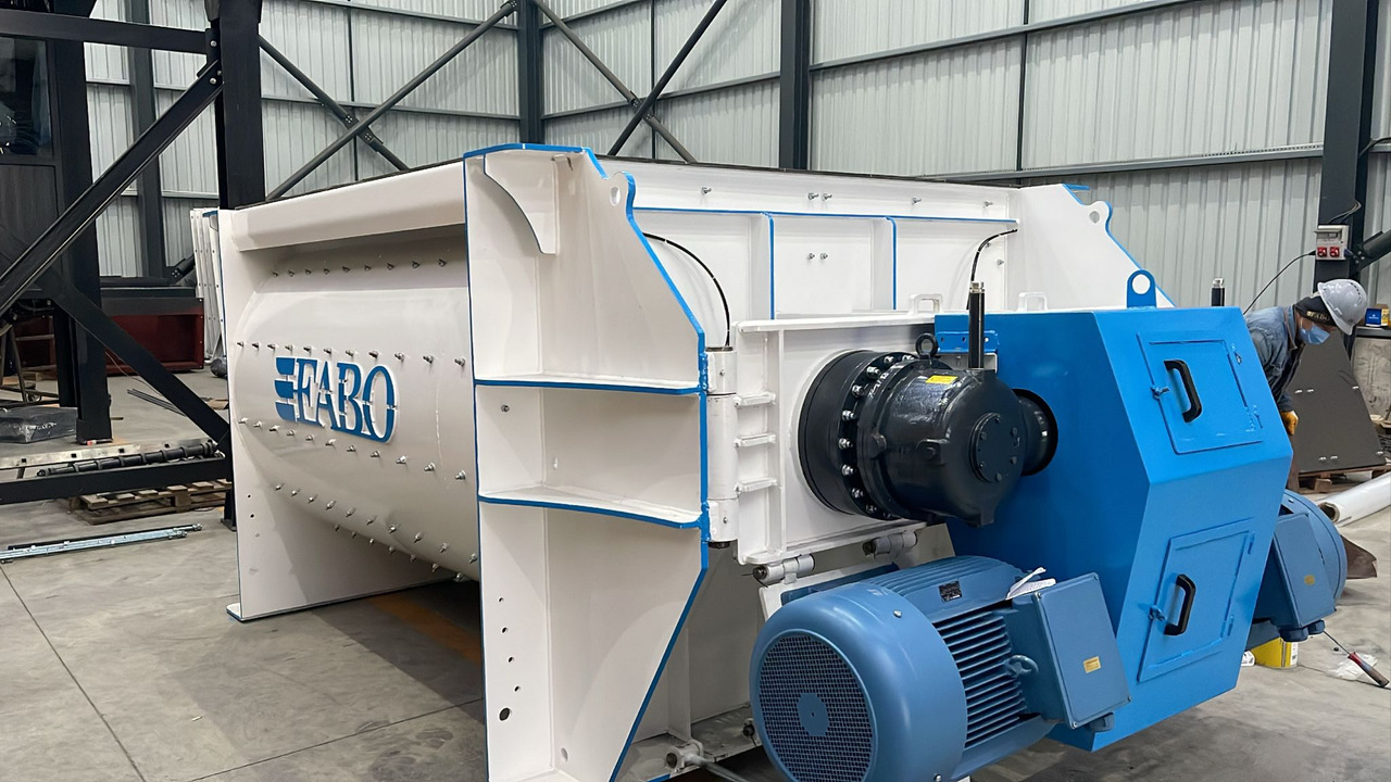 FABO twin shaft mixer - Betonkeverő: 4 kép. FABO twin shaft mixer - Betonkeverő: 4 kép.