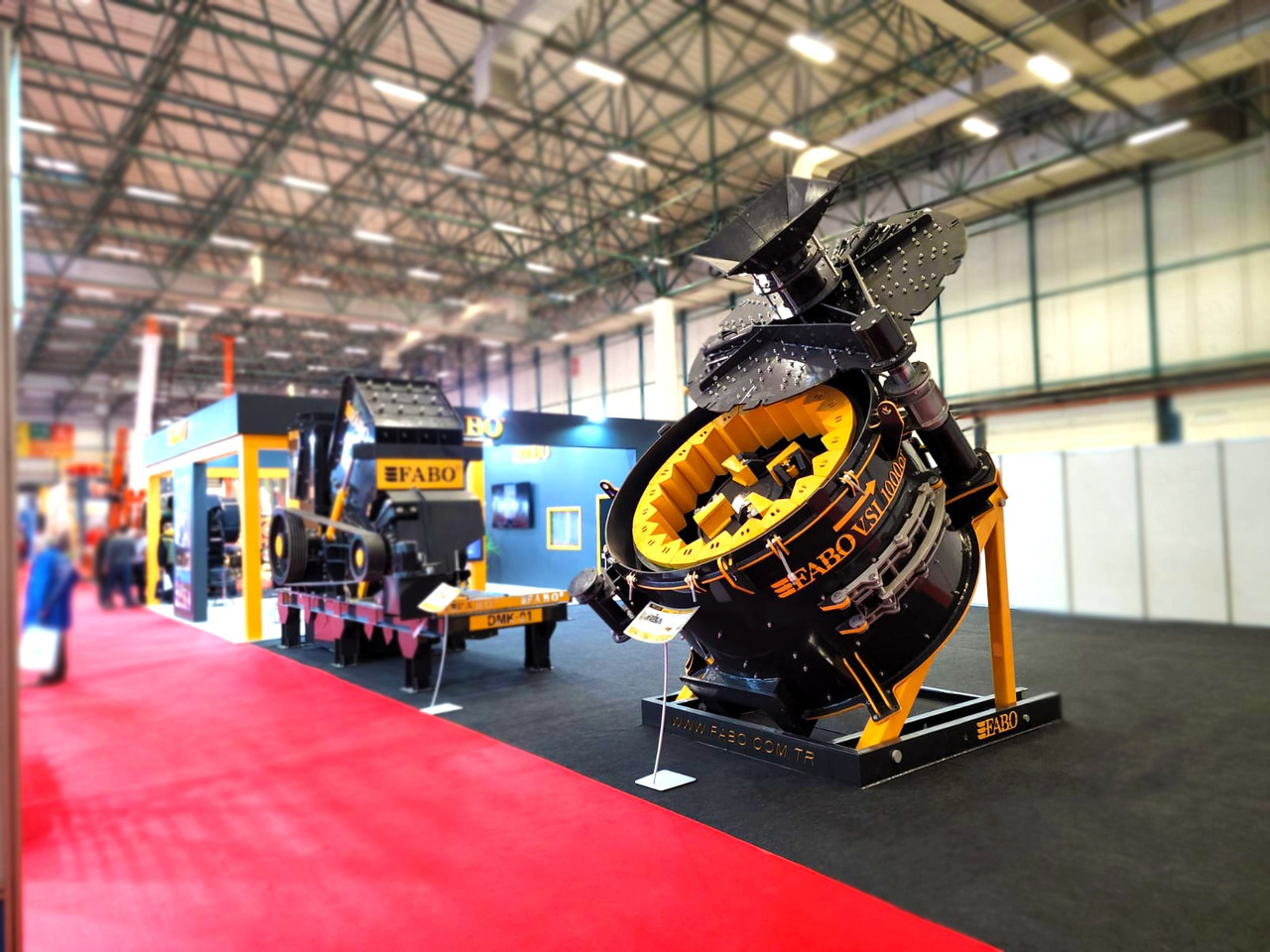 FABO vsi crusher - Röpítő törő: 5 kép. FABO vsi crusher - Röpítő törő: 5 kép.