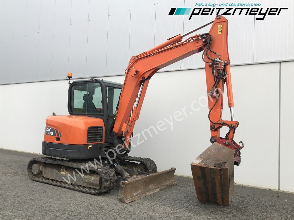 Doosan Kettenbagger DX 63-3 PowerTilt 070 , MS 03, mehrfach vorhanden - Minikotró: 2 kép. Doosan Kettenbagger DX 63-3 PowerTilt 070 , MS 03, mehrfach vorhanden - Minikotró: 2 kép.