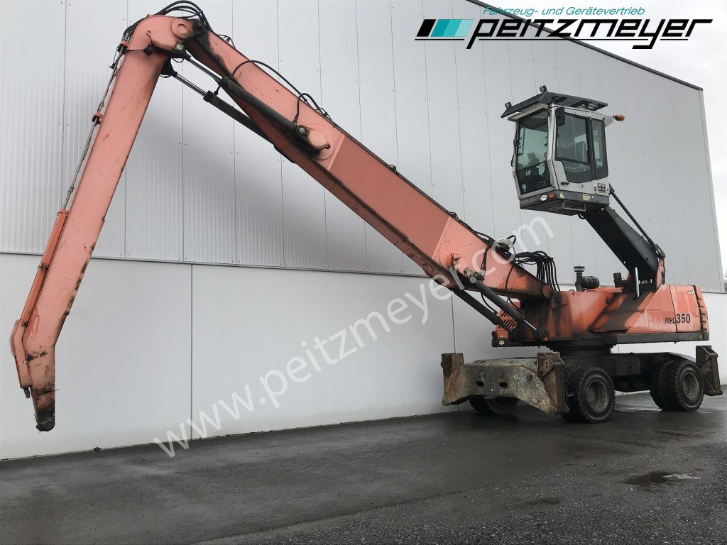 Hulladék kotró FUCHS Umschlagbagger MHL 350 Deut-Motor, separat verfügbar: Schrottgreifer: 1 kép.