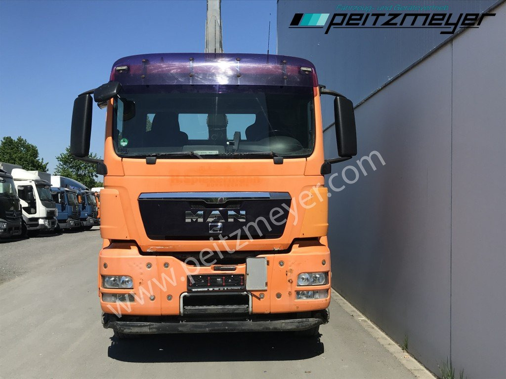 MAN TGS 26.440 BL6x2 Meiller RK 2070 mit Lenkachse - Horgos rakodó teherautó: 5 kép. MAN TGS 26.440 BL6x2 Meiller RK 2070 mit Lenkachse - Horgos rakodó teherautó: 5 kép.