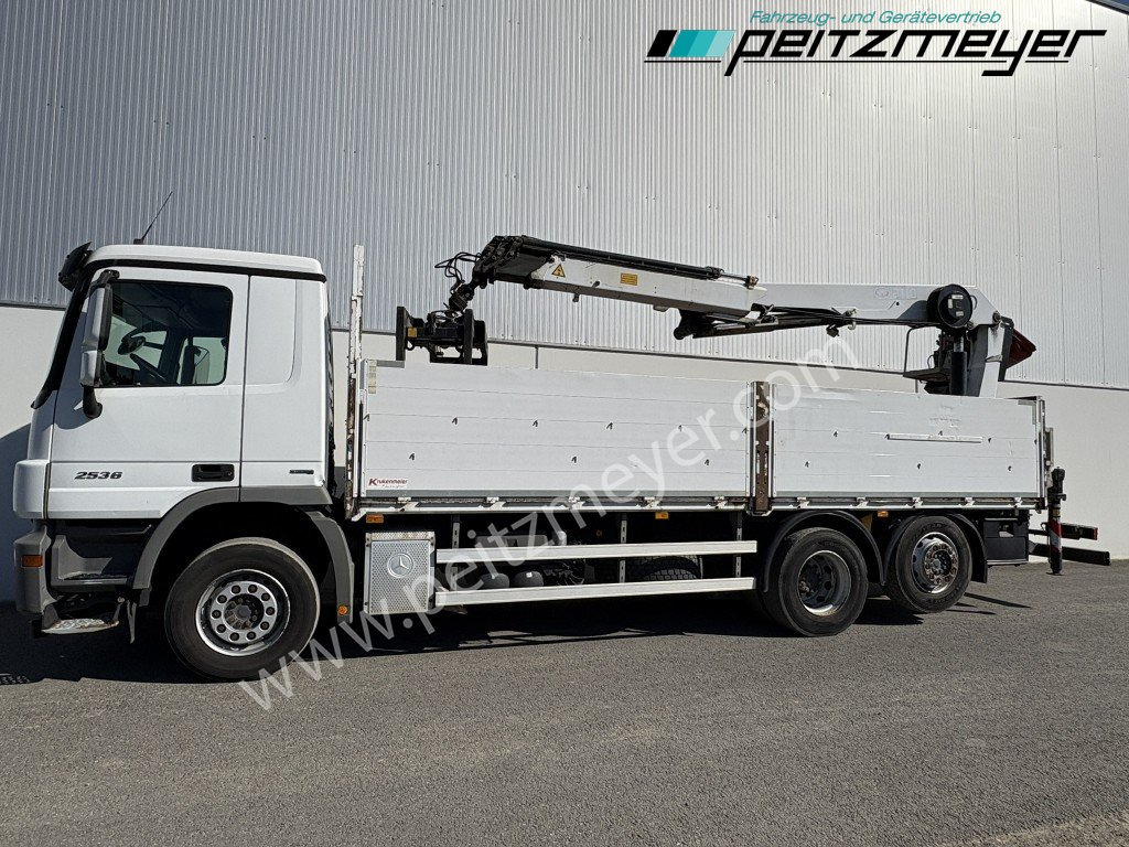 Platós teherautó, Darus autó MERCEDES-BENZ Actros 2536 LL Pritsche HMF Heckkran m. Zange Baustoff: 8 kép. Platós teherautó, Darus autó MERCEDES-BENZ Actros 2536 LL Pritsche HMF Heckkran m. Zange Baustoff: 8 kép.